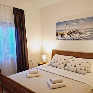 Marin - Apartament